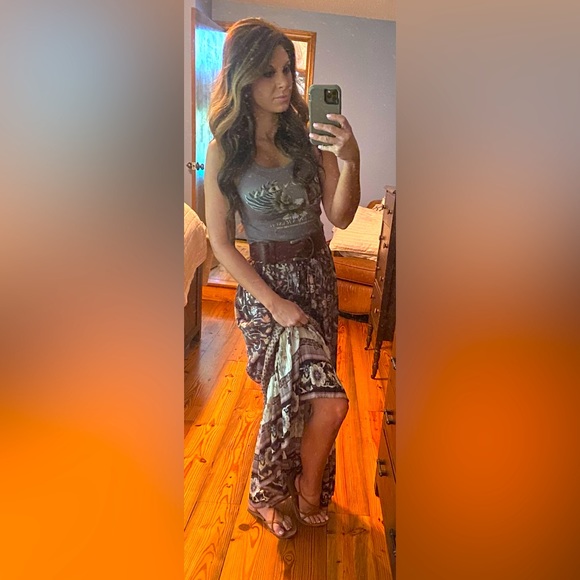 Meet your Posher, Brittney - Picture 2 of 16